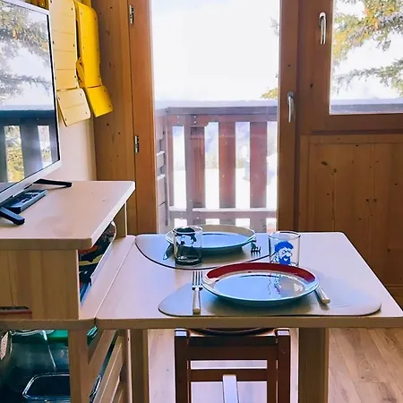 Ski-in/ski-out Pour 2 Personnes Avec Balcon Ensoleille - Fr-1-275-224